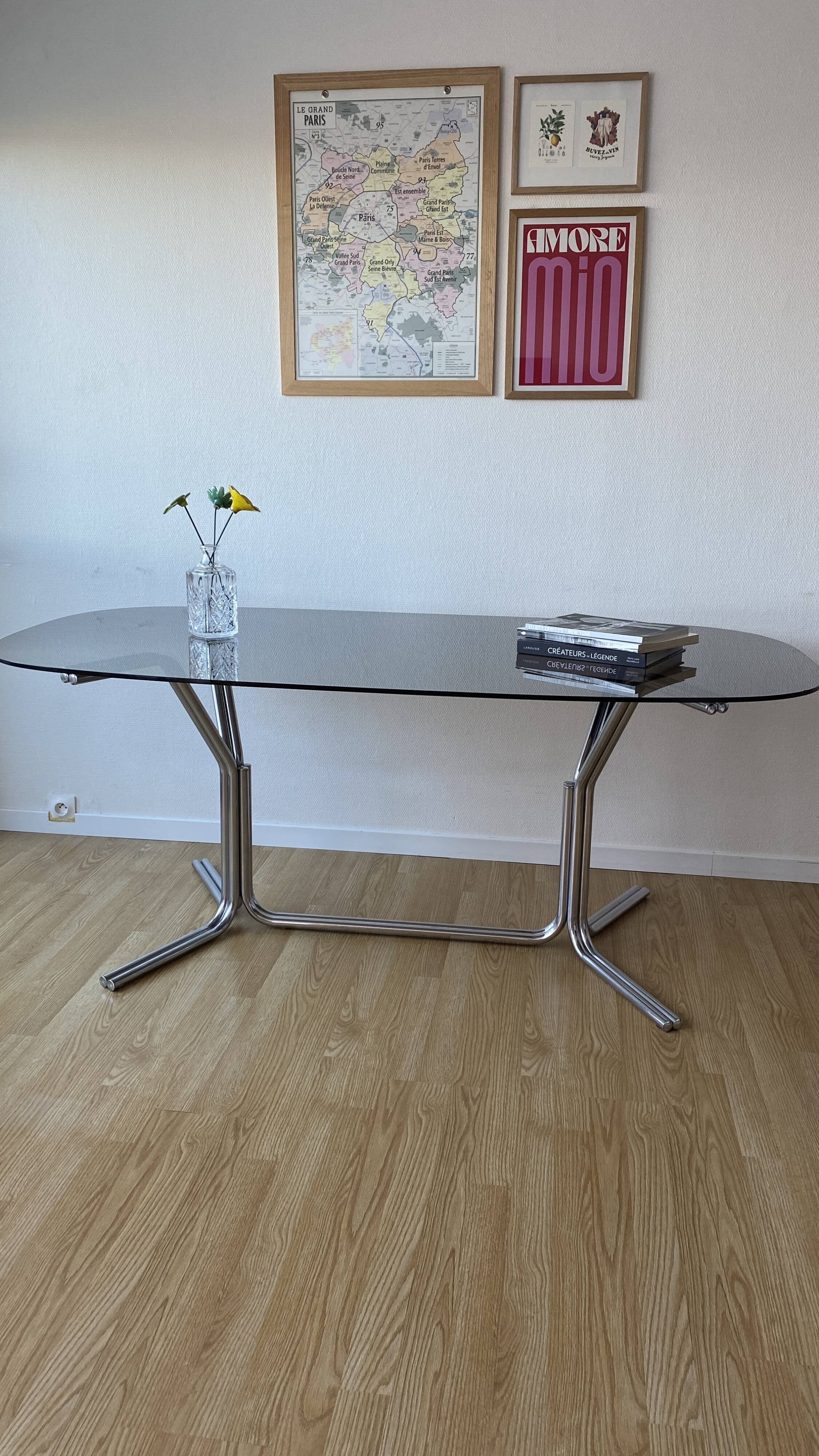 70s oval dining table in glass and chrome