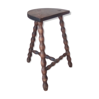 Vintage tripod stool in turned wood