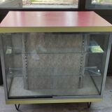 Vintage showcase