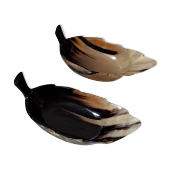 2 buffalo horn cups