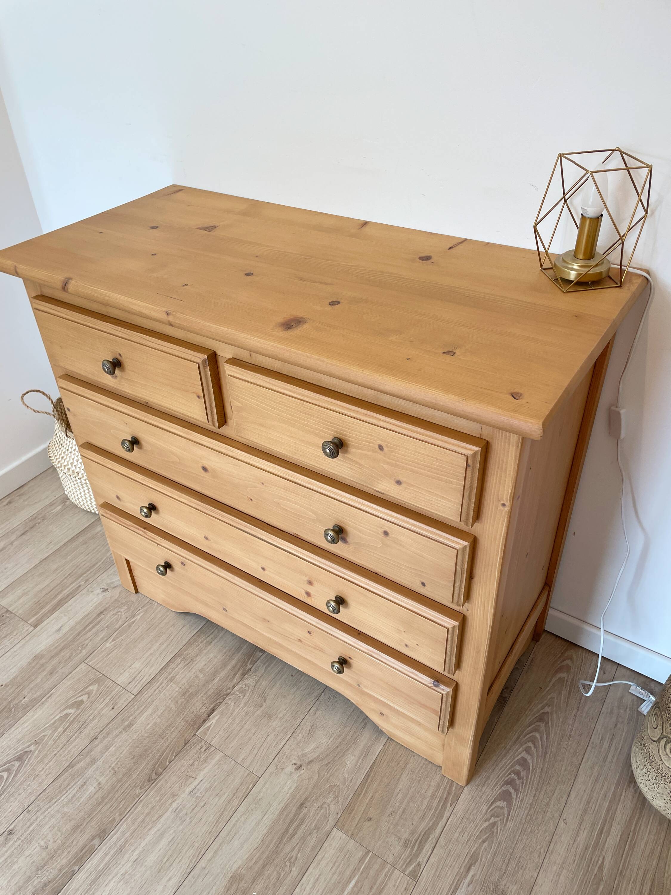 Commode en pin massif - esprit campagne chic