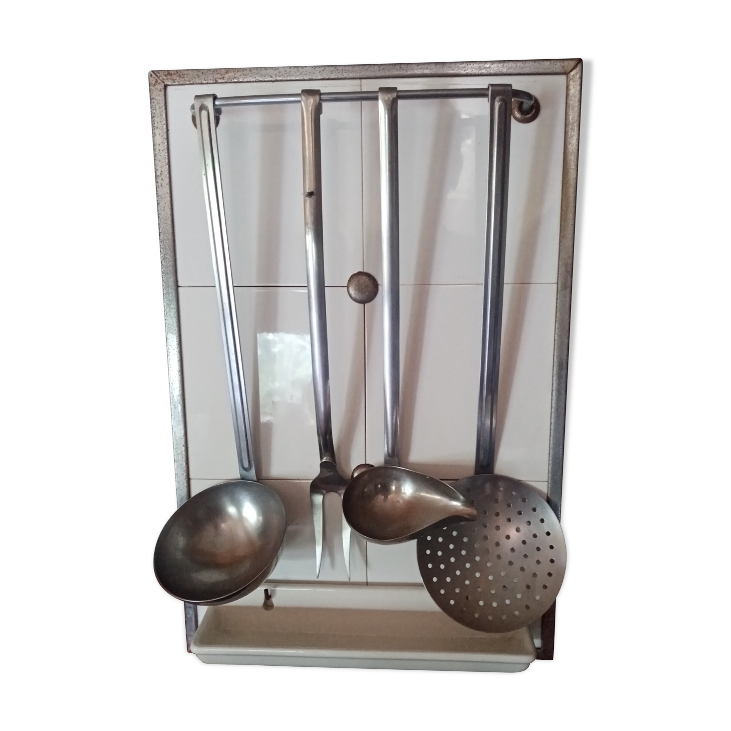 Door full art deco kitchen utensils
