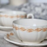 Pair of vintage Gien wheat pattern breakfast cups