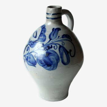 1960s Wine jug made of stoneware, garden decoration, vintage