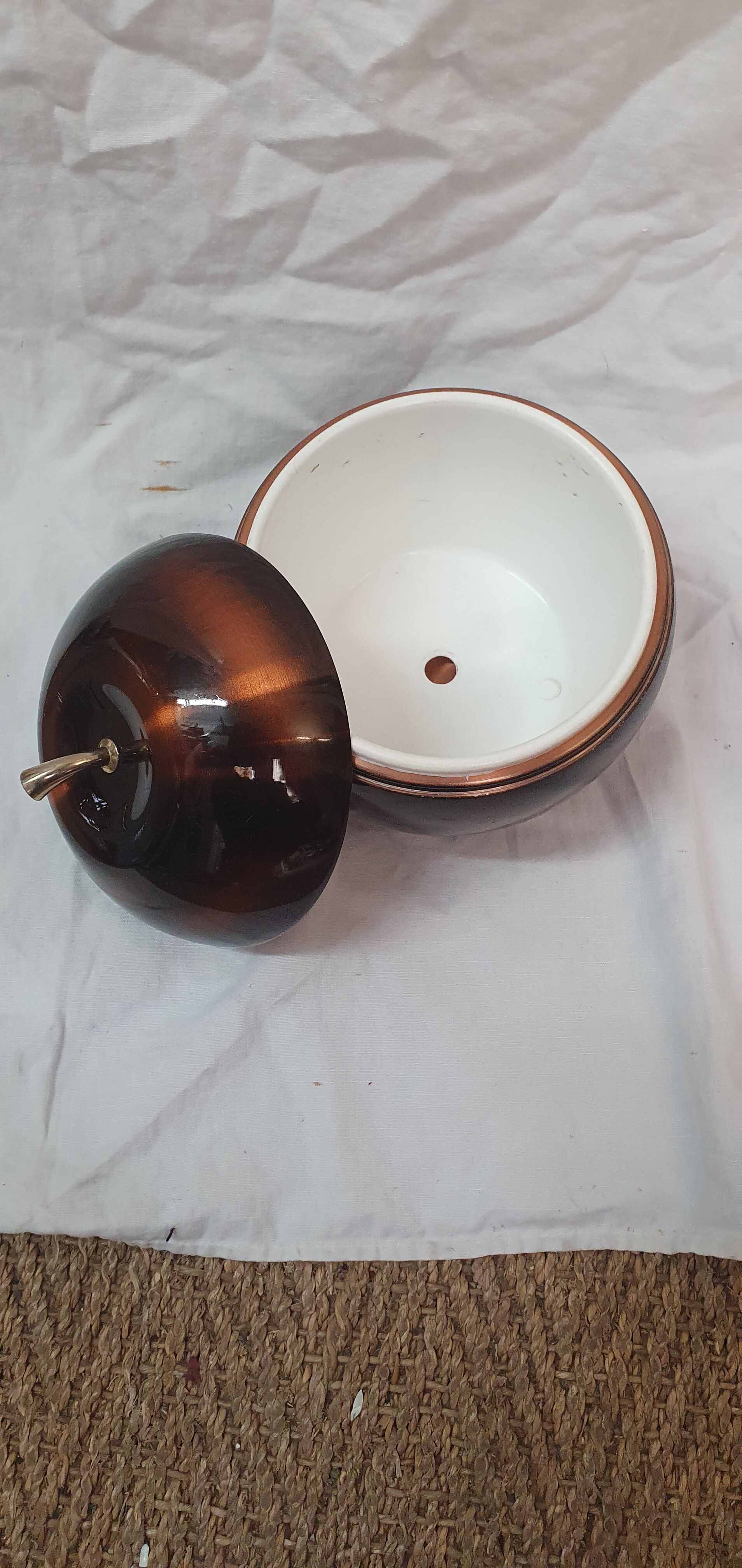 Apple ice bucket 1970