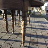 12-foot round oak table with 7 extensions / 20 people