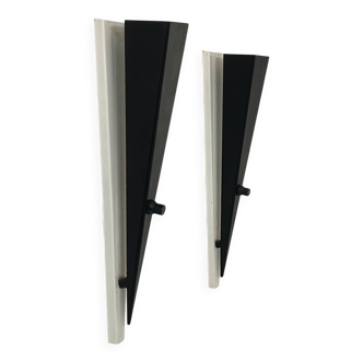 Paire d'applique vintage, métal laqué noir et blanc, France, 1970