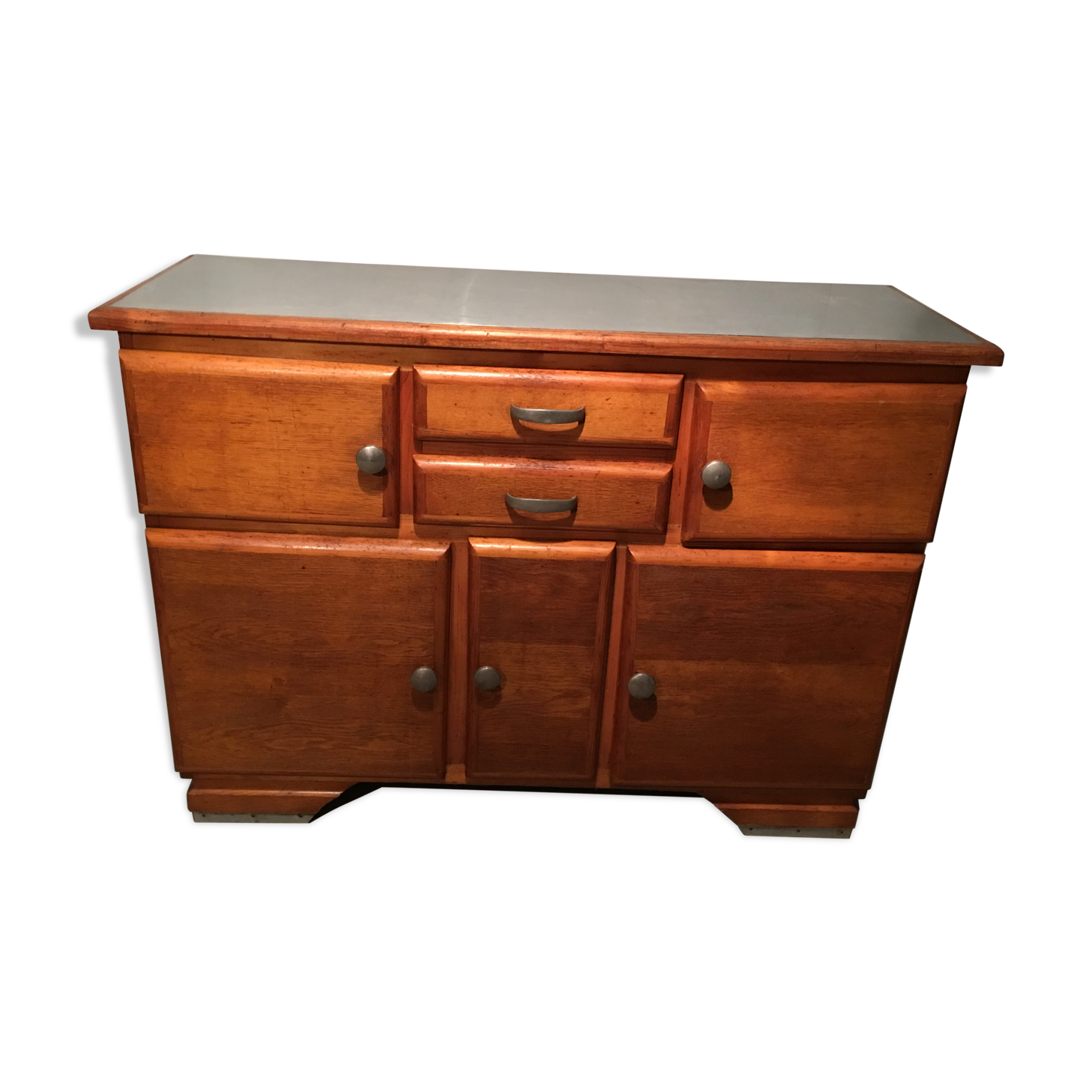 Buffet mado zinc 50 years