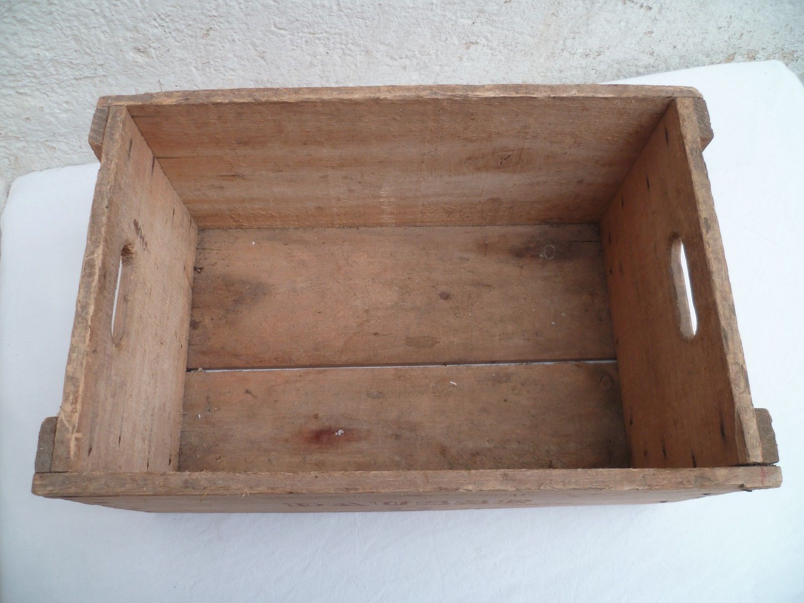 Ancienne caisse en bois