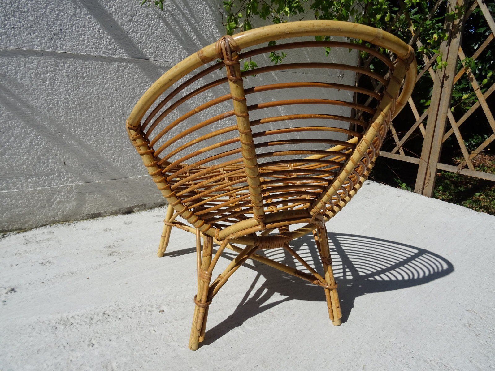 Rattan chair basket