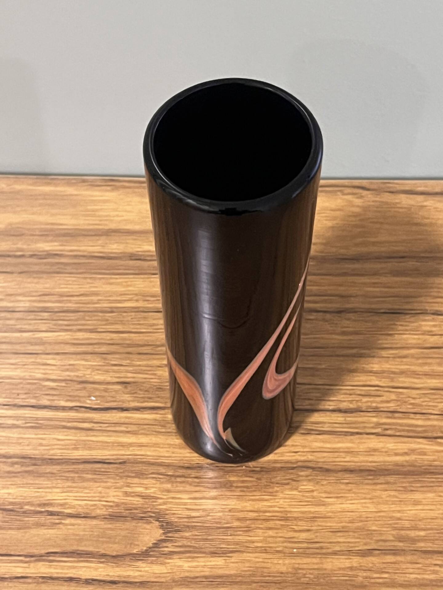 Roller vase glassware from Maure Vieil