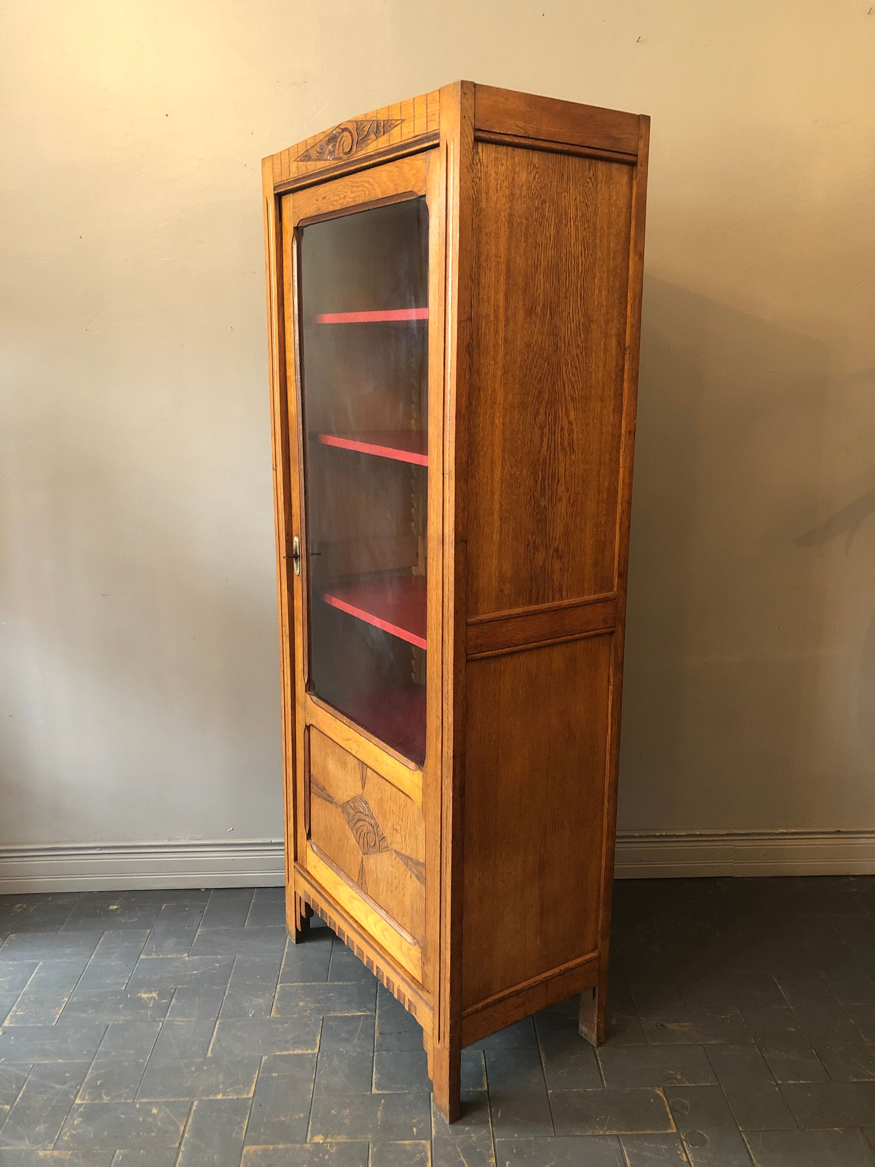 Art Deco glass cabinet