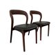 2 chaises en bois massif