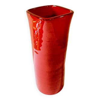 Grand vase en céramique émaillée rouge