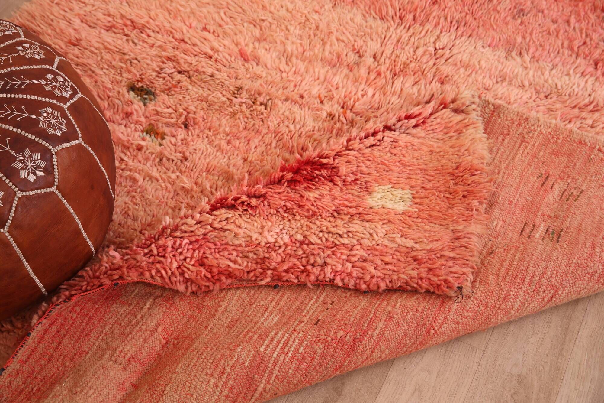 Peach Vintage Moroccan 175 x 246 cm, Berber Wool Rug Handmade, Boho Rug