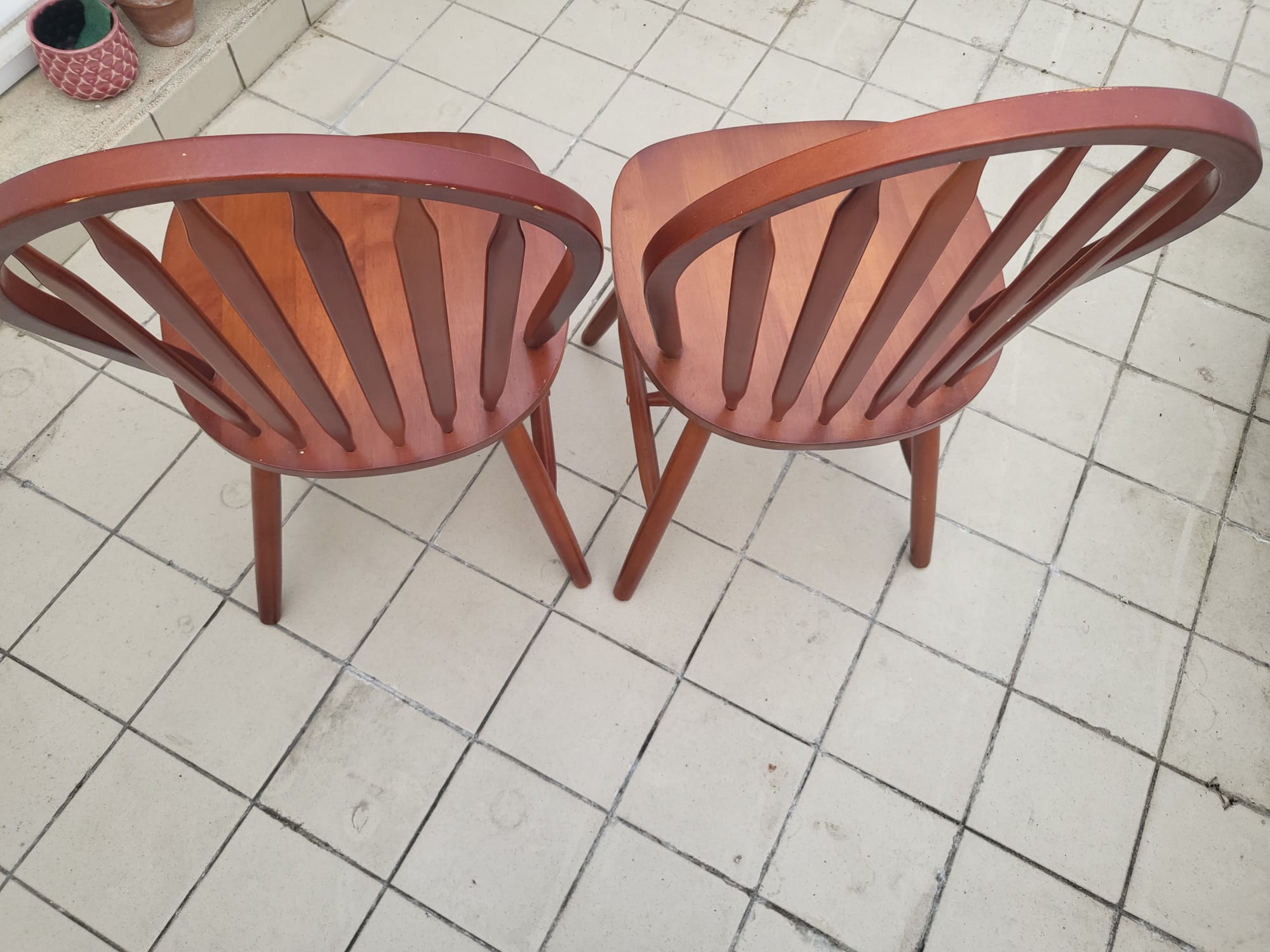 Set of 2 vintage Scandinavian chairs