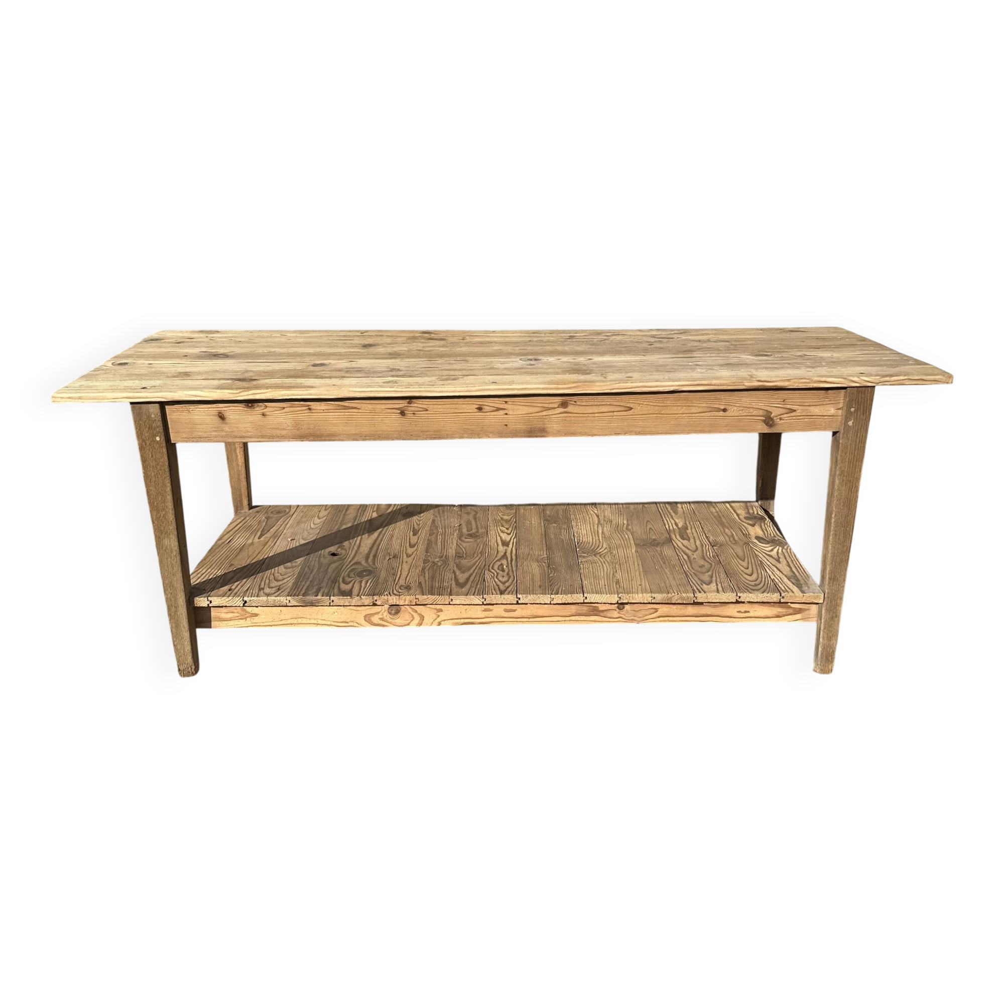 Farm table