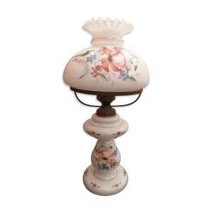 Lampe ancienne en porcelaine