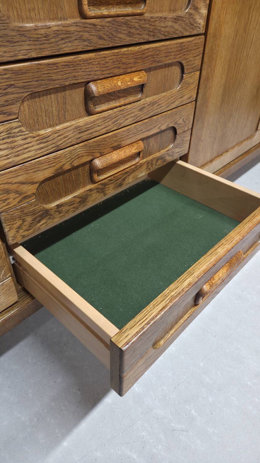 Brutalist enfilade 1970