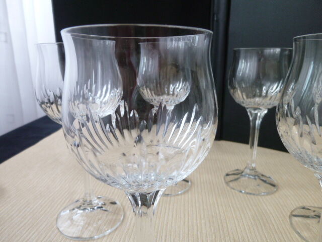 Set of 6 glasses of rosé or red wine in crystalline