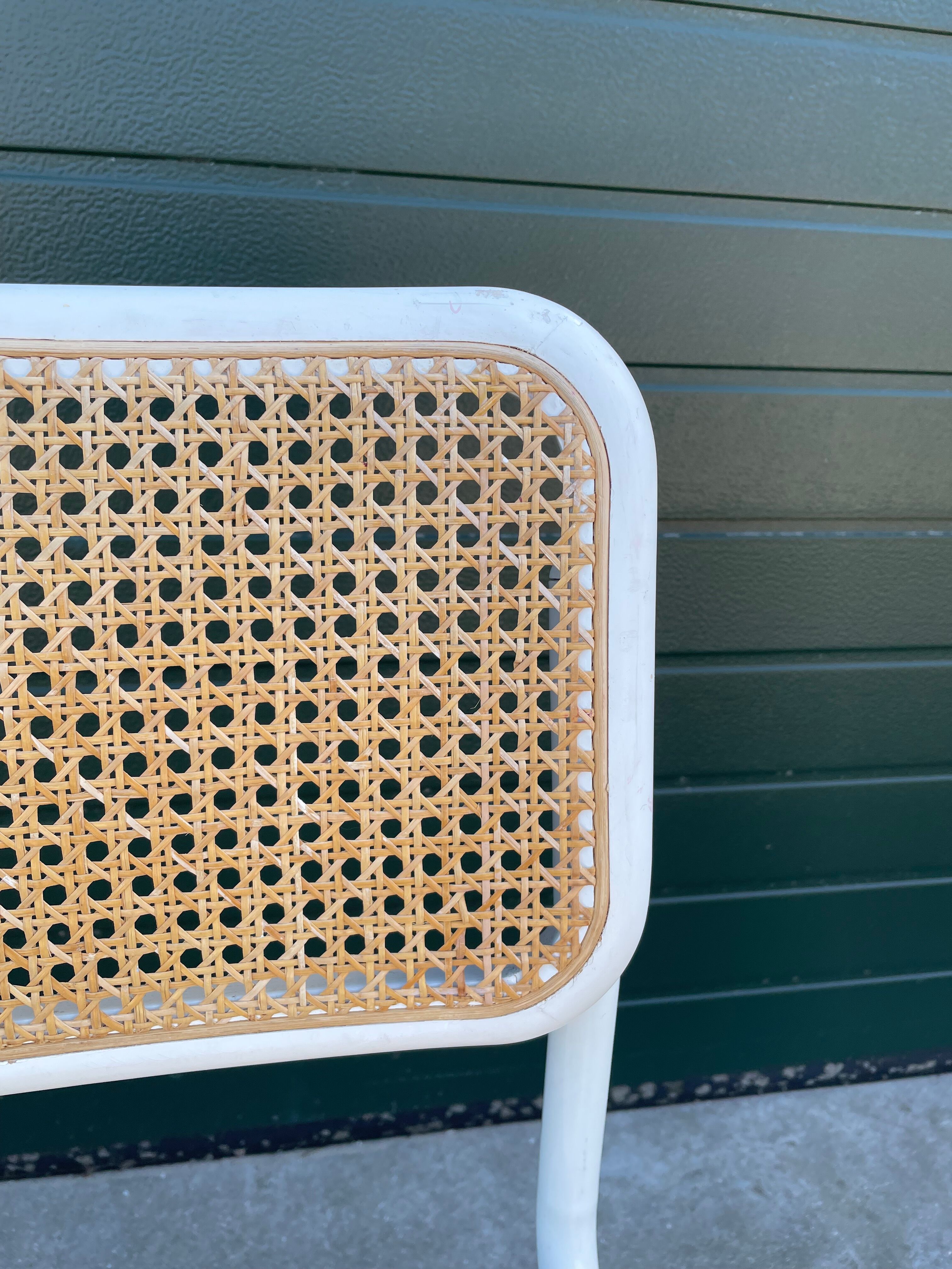 Cesca design chair b32 model in white