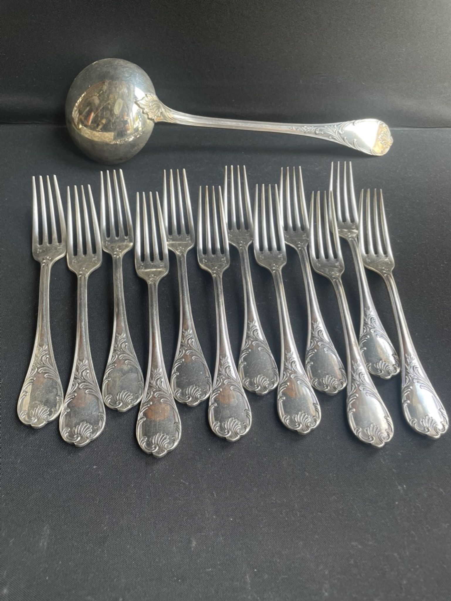 Ménagère 37 pièces - Christofle modèle Marly