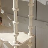 Shelf coils old patinated