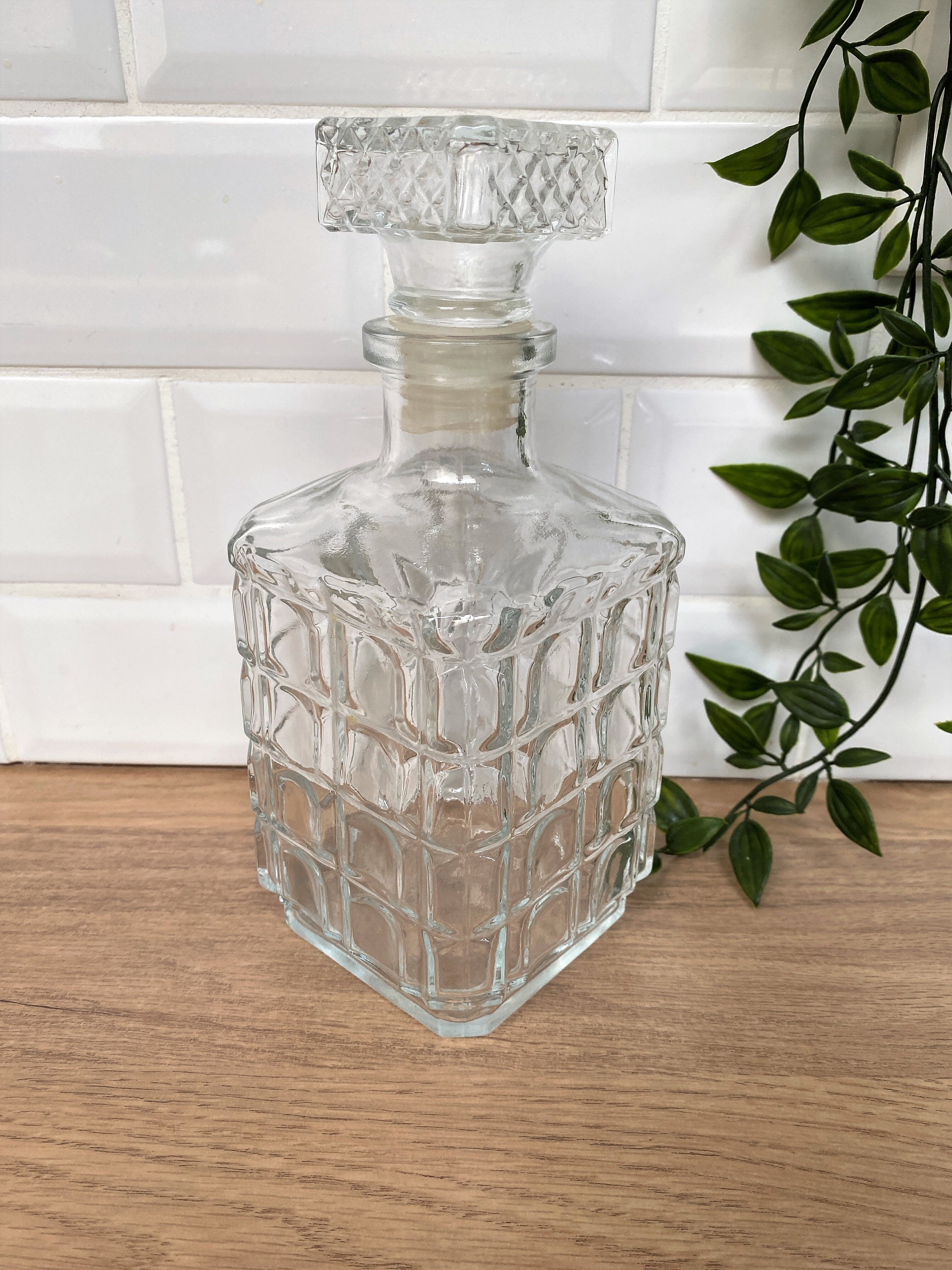 Luminarc whisky decanter