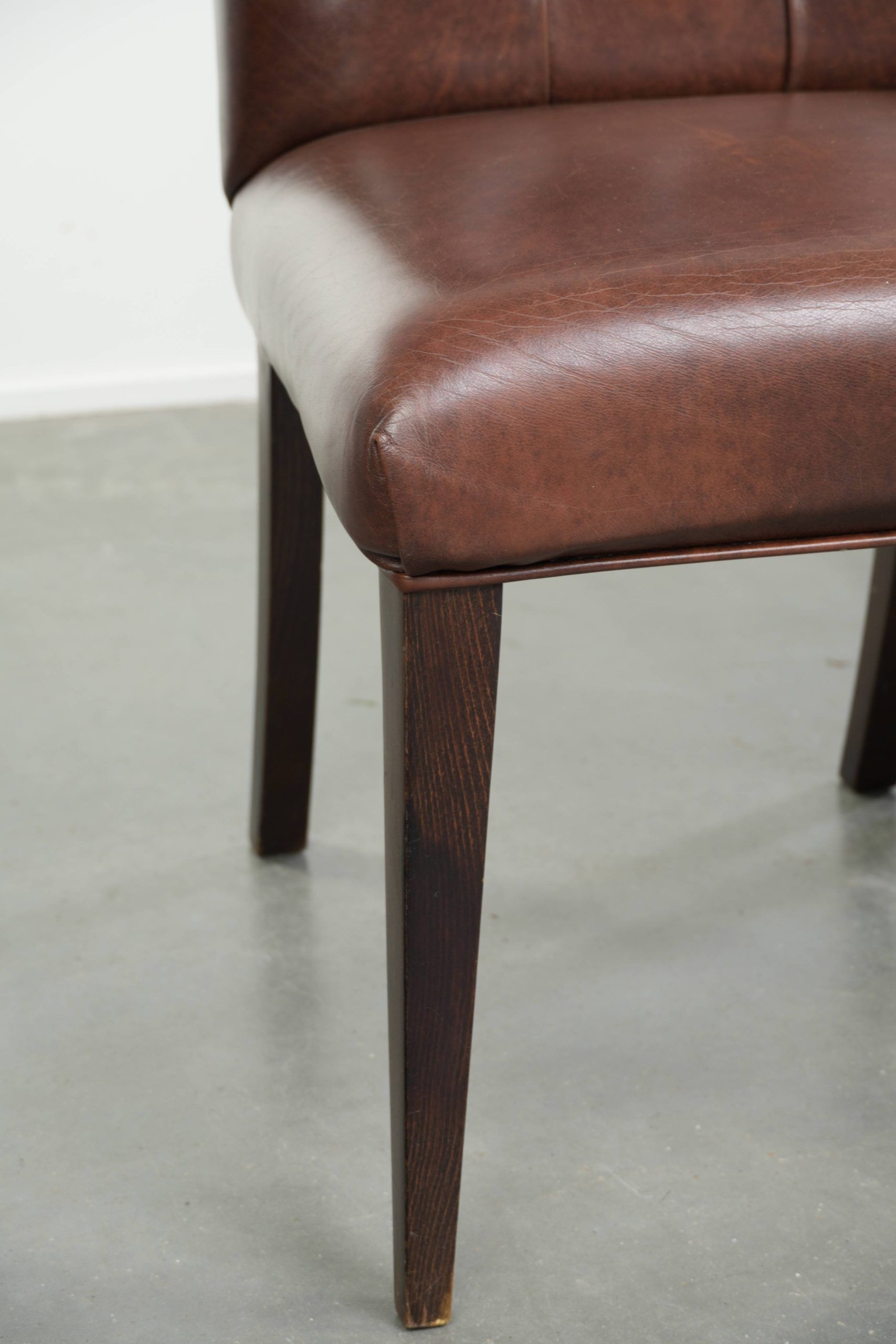 Set of 6 cognac-coloured cow leather Chesterfield dining chairs