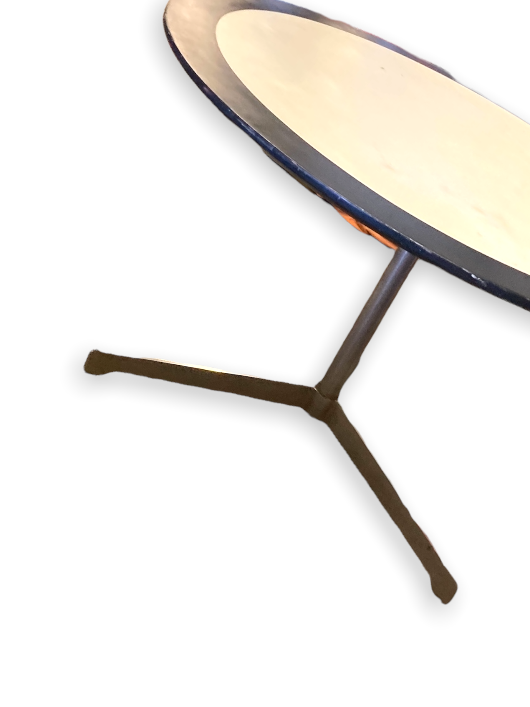 Important Design Living Room Roundtable