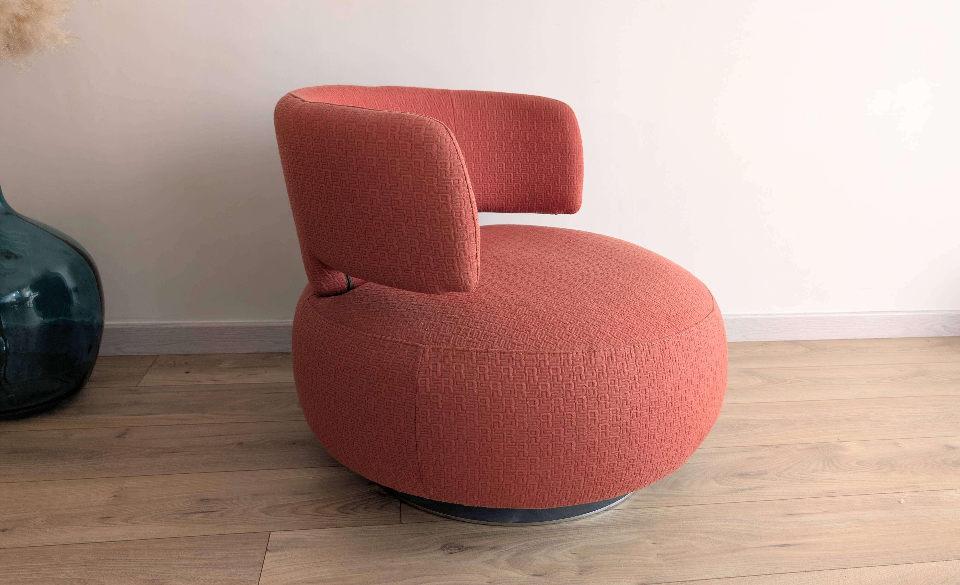 Curl armchair by Roche Bobois by Tapinassi & Manzoni x Sonia Rykiel Maison