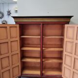 Armoire deux portes constitué de 24 panneaux différent  peint à la main