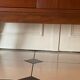 Commode vintage pieds compas