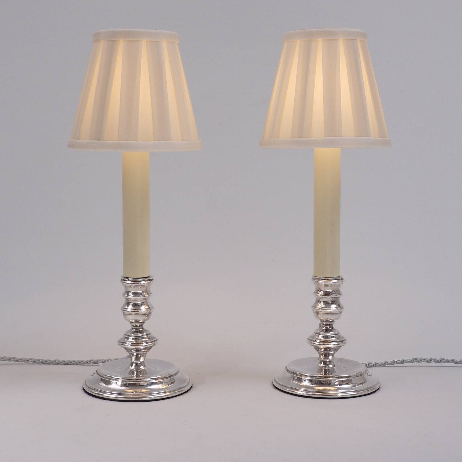 Mappin & Webb vintage pair candlestick table lamps, silver plate, signed, 1980`s ca, English