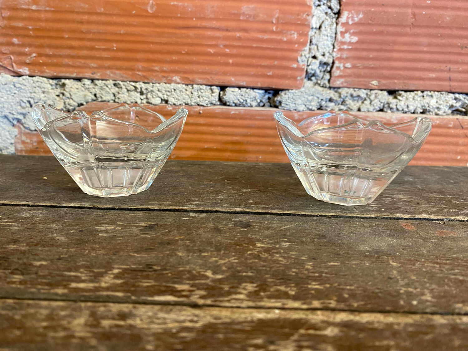 Paire de bougeoirs ancien design verre moulé forme pétale vintage #d829