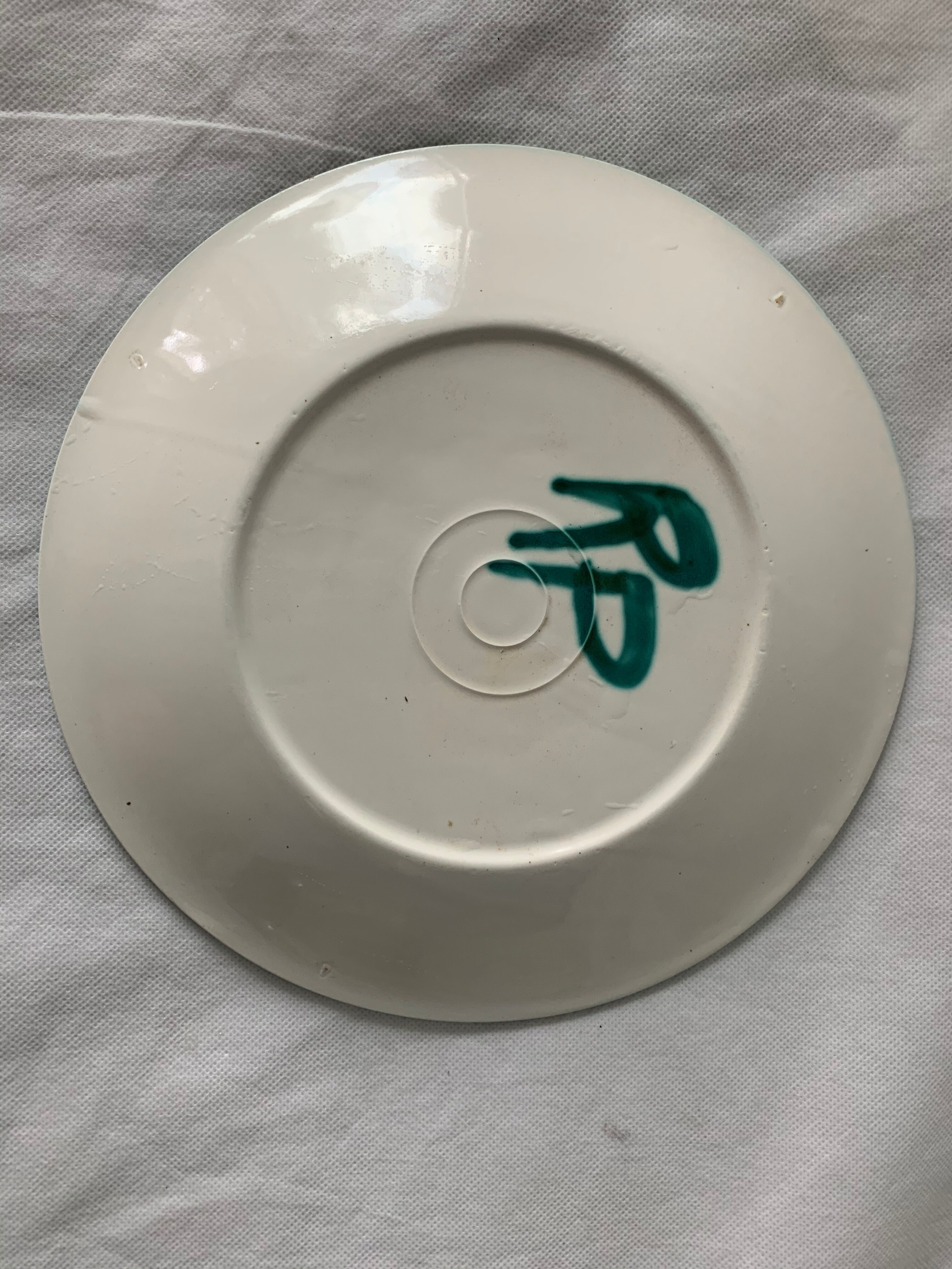 Green and red enamelled ceramic plate Robert Picault Vallauris 1960