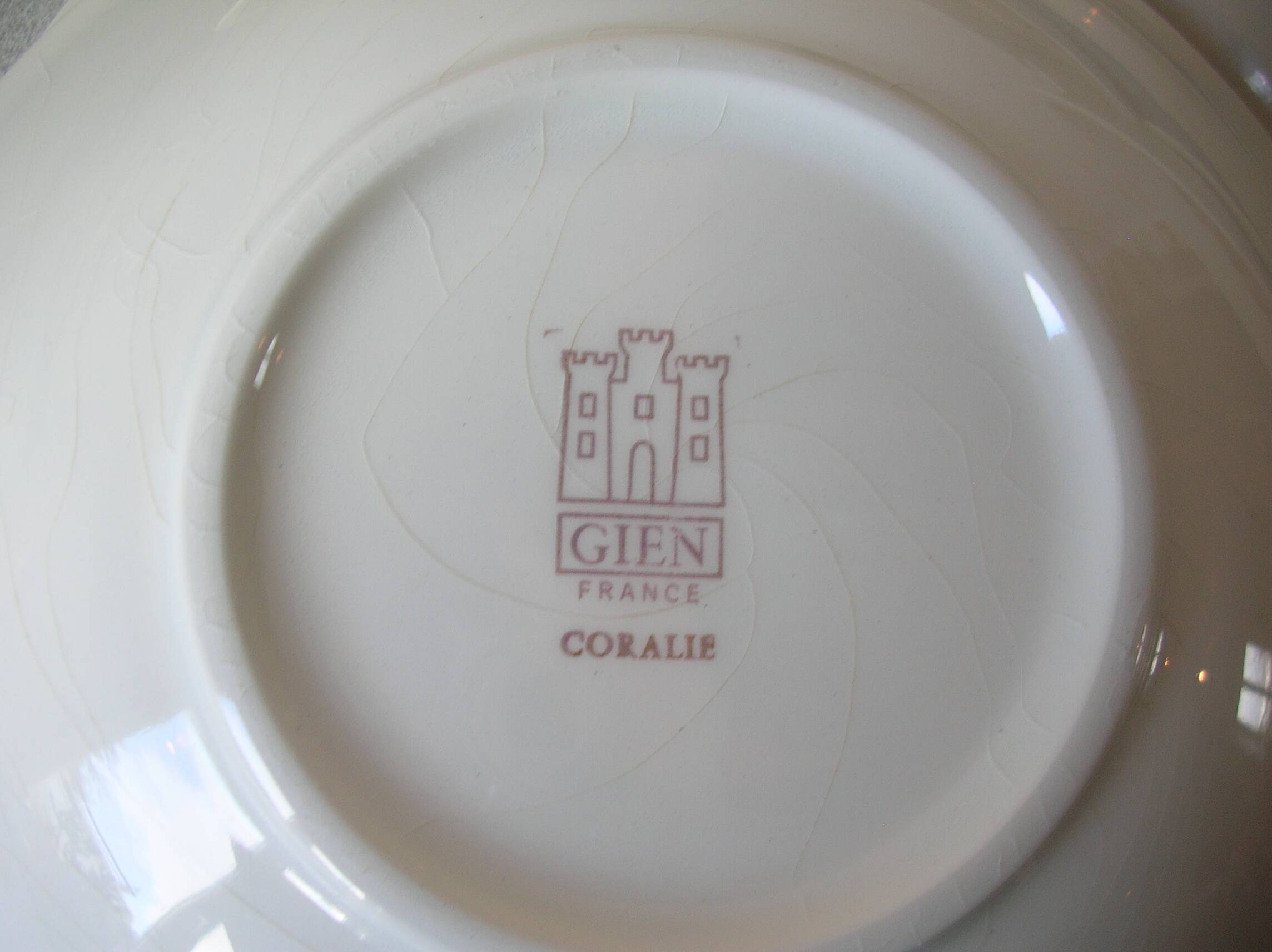 Lot of 9 old Gien soup plates Coralie model 1970s/80s floral decor