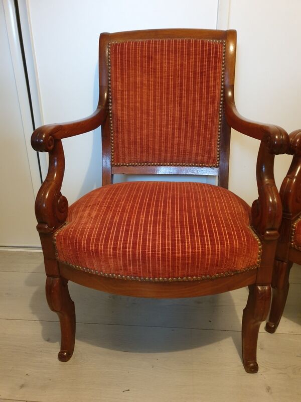 Paire de fauteuils en acajou époque Restauration 1820-1830