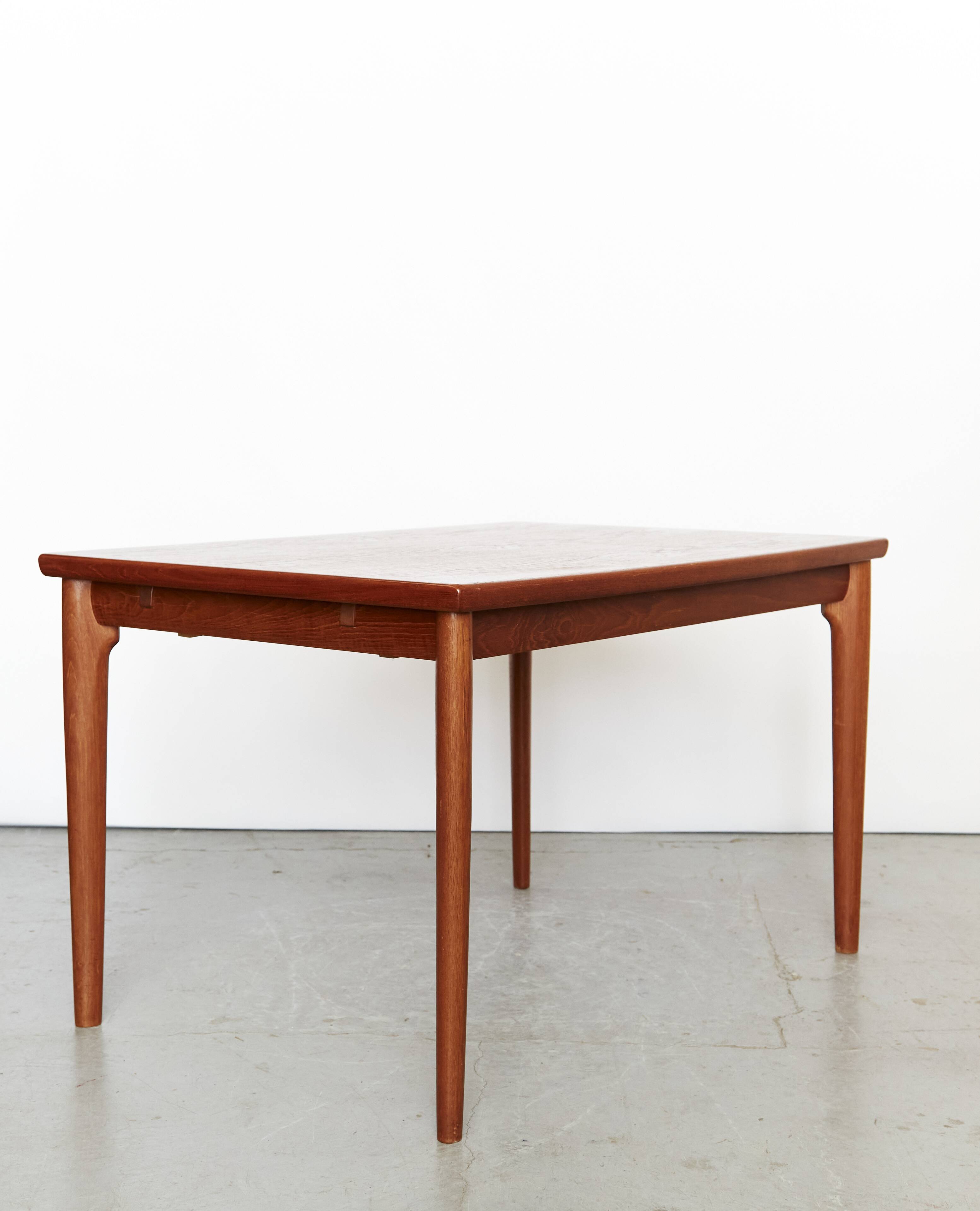 Grete Jalk boat shaped Dining Table for Glostrup