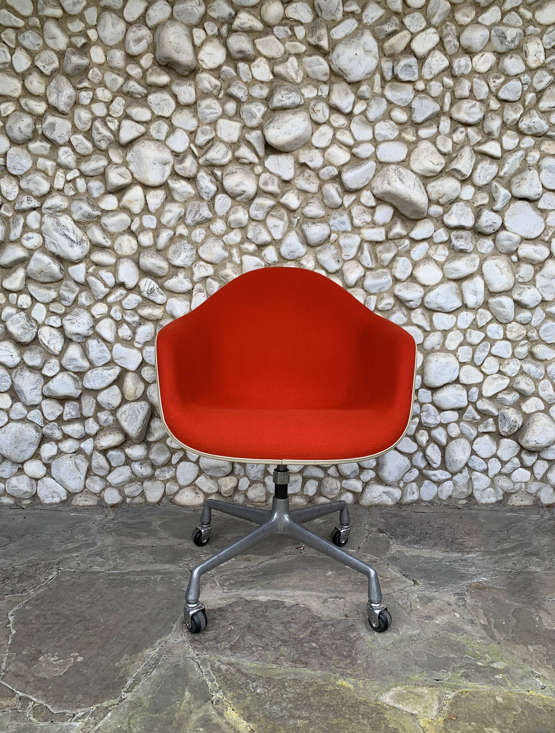 Eames PACC armchair on casters Herman Miller by Vitra 1970