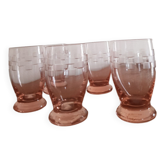 Set of 5 pink glasses