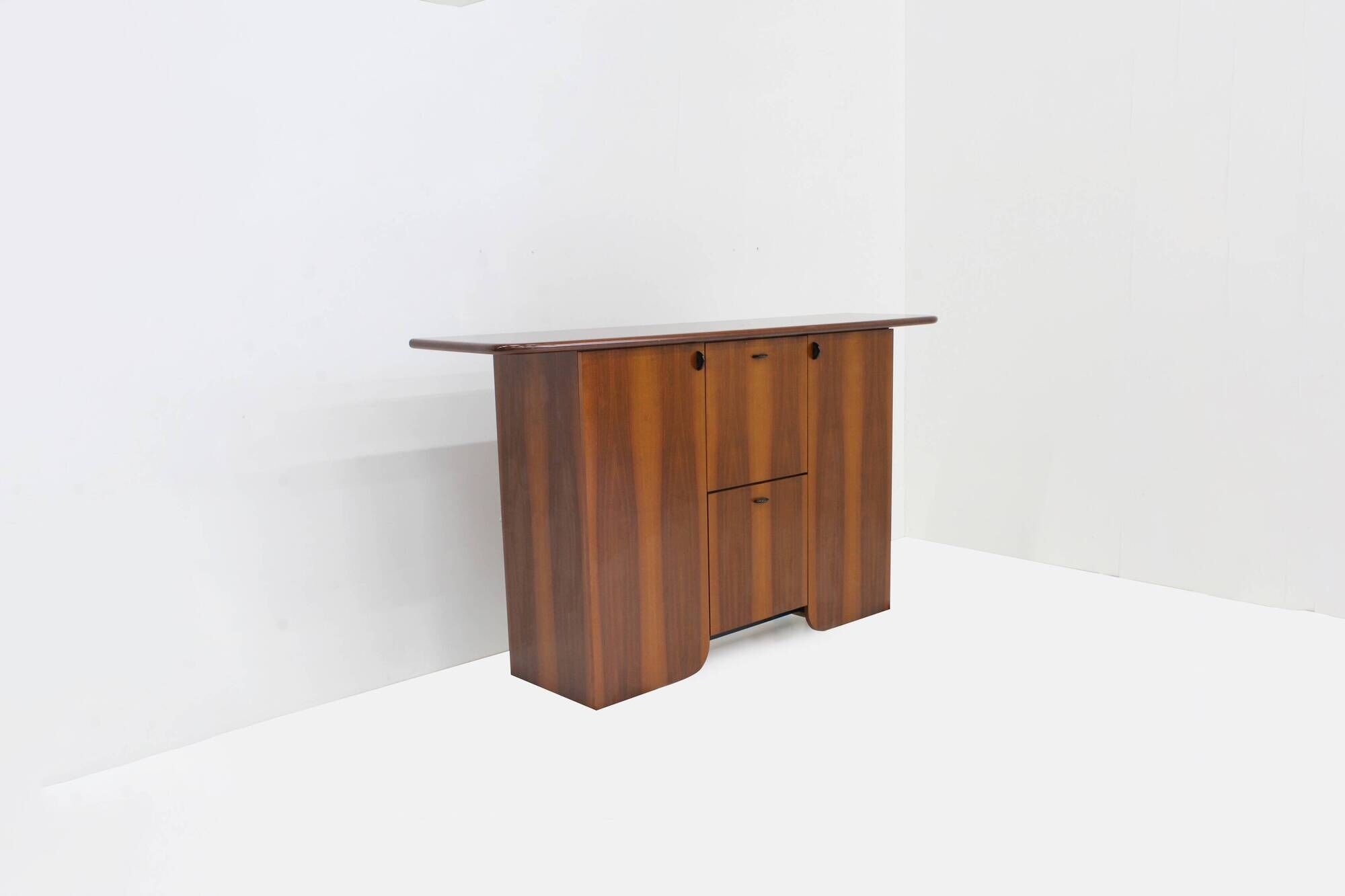 Vintage Italian bar cabinet by Luigi Saccardo for Gasparello