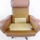 Fauteuil cuir avec pouf de Madsen & Schübel pour Bovenkamp