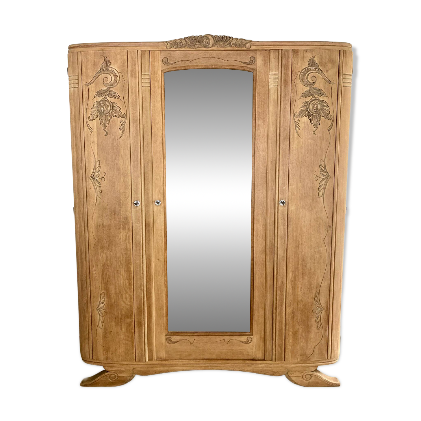 Art Deco style wardrobe