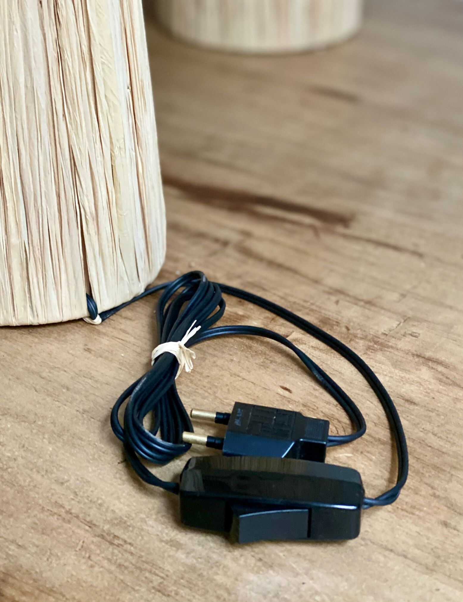 Minimalist bedside lamp raffia