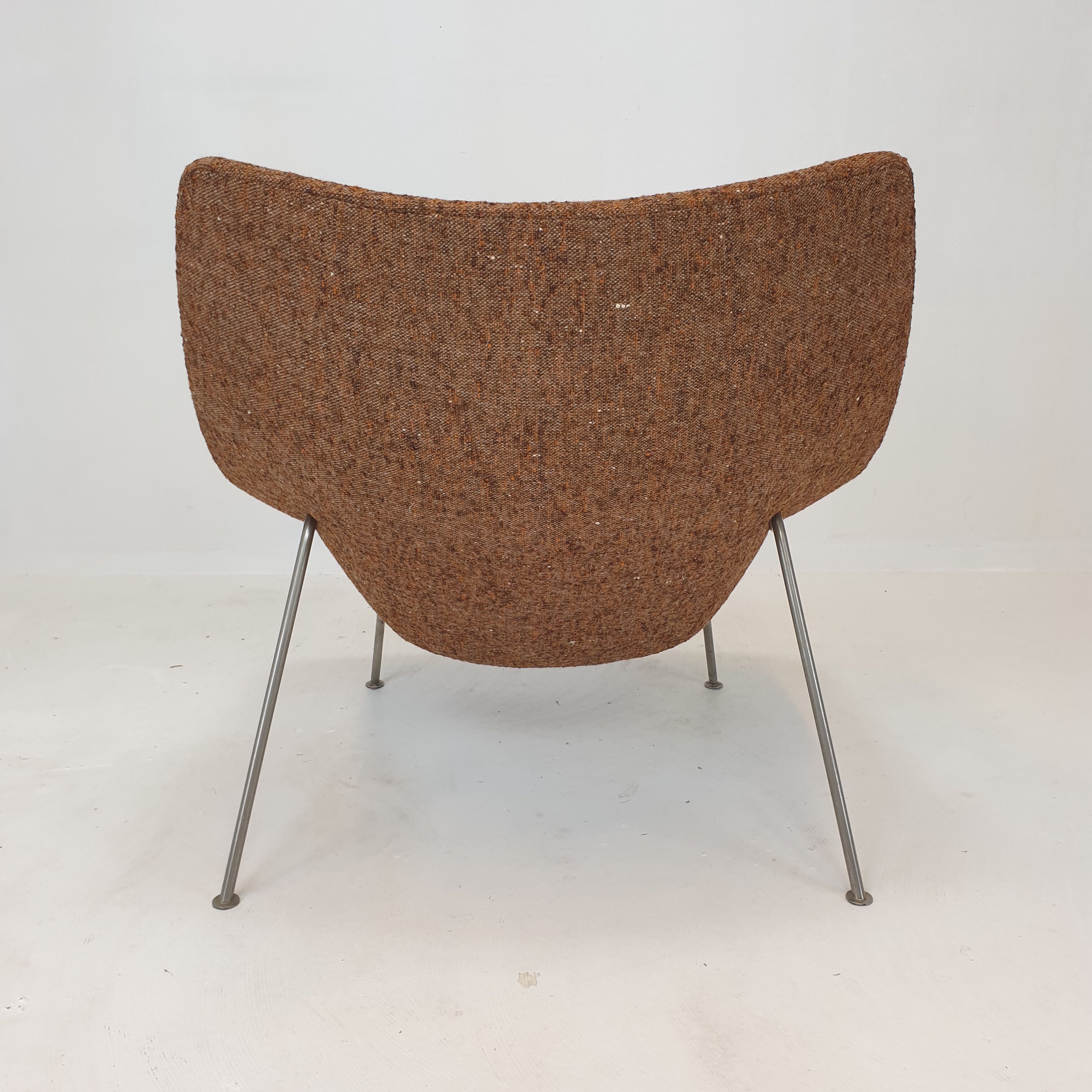 Oyster chairs by Pierre Paulin for Artifort, 1960'