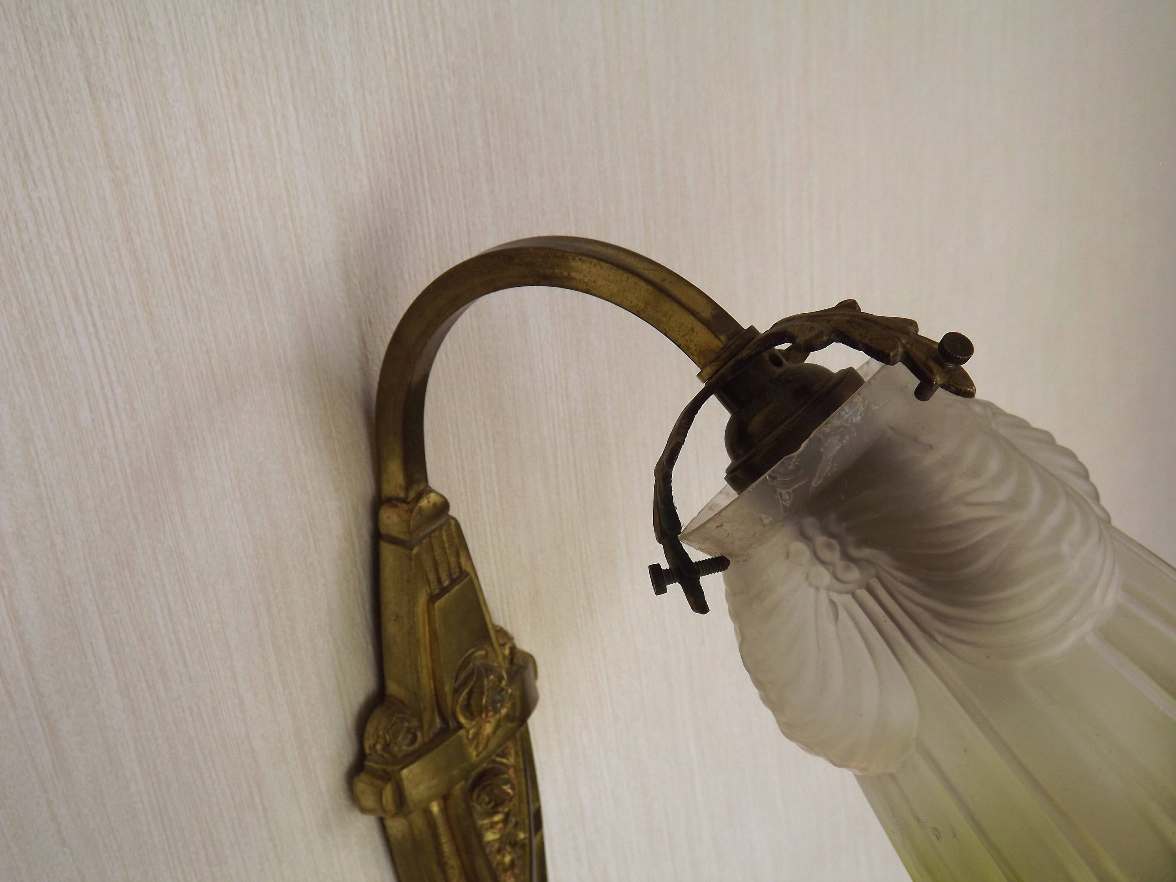 French Art Deco Brass Single Wall Light Rose Bud White & Green Shade 5507