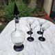 4 verres à cocktail et carafe assortie