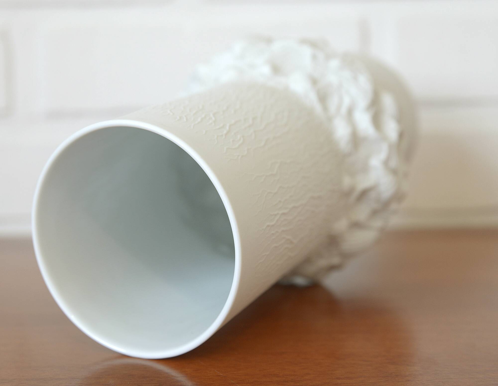 Vintage white porcelain floor vase for pampas grass Kaiser Germany 1960's