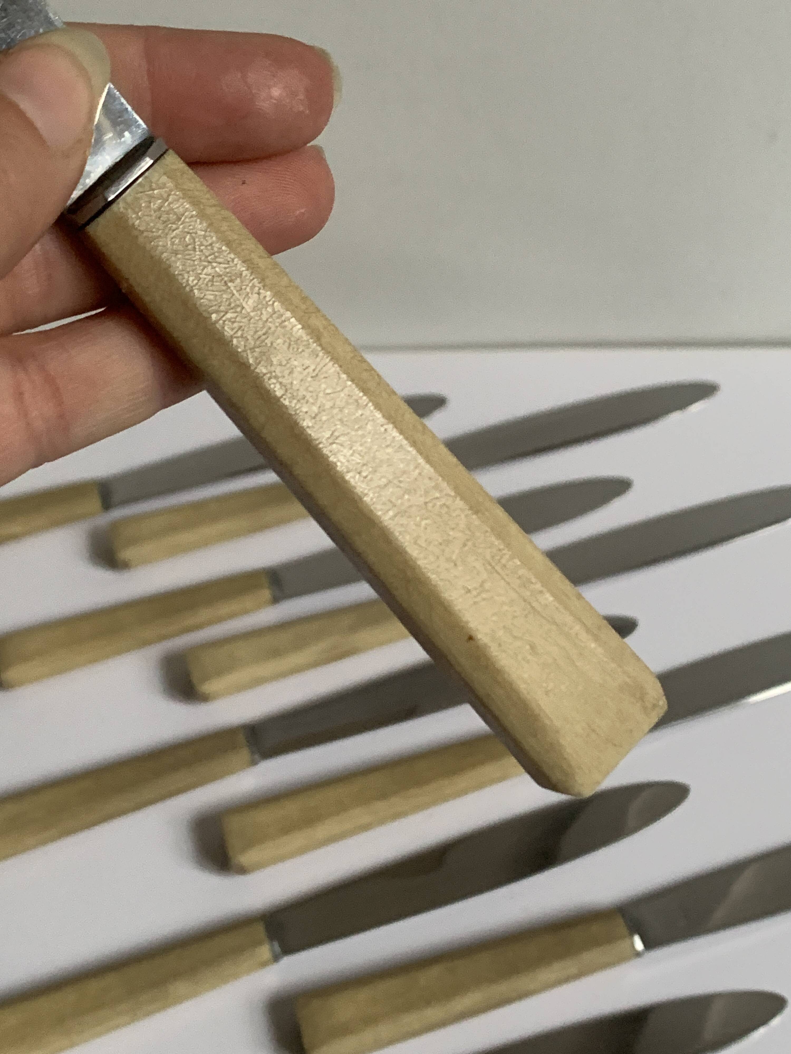 11 vintage knives